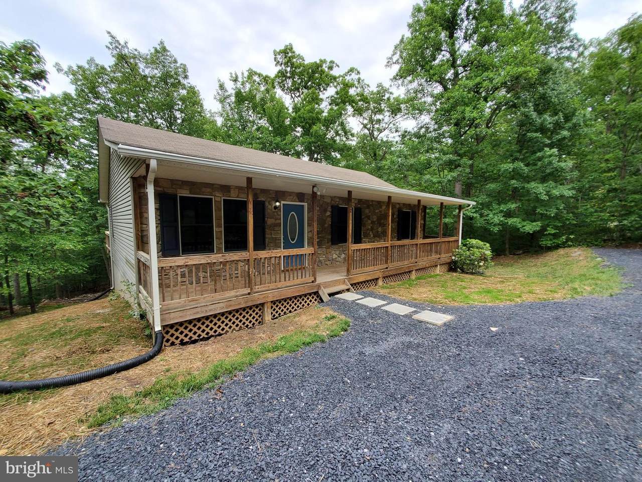 152 Deer Place Court - Photo 1
