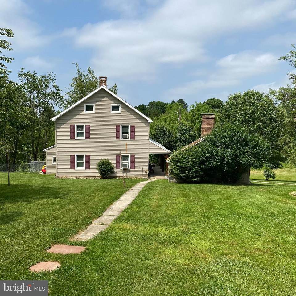 61 Baltimore Street - Photo 1