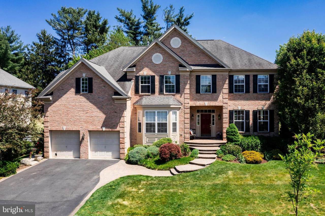 9 Castleton Lane - Photo 1
