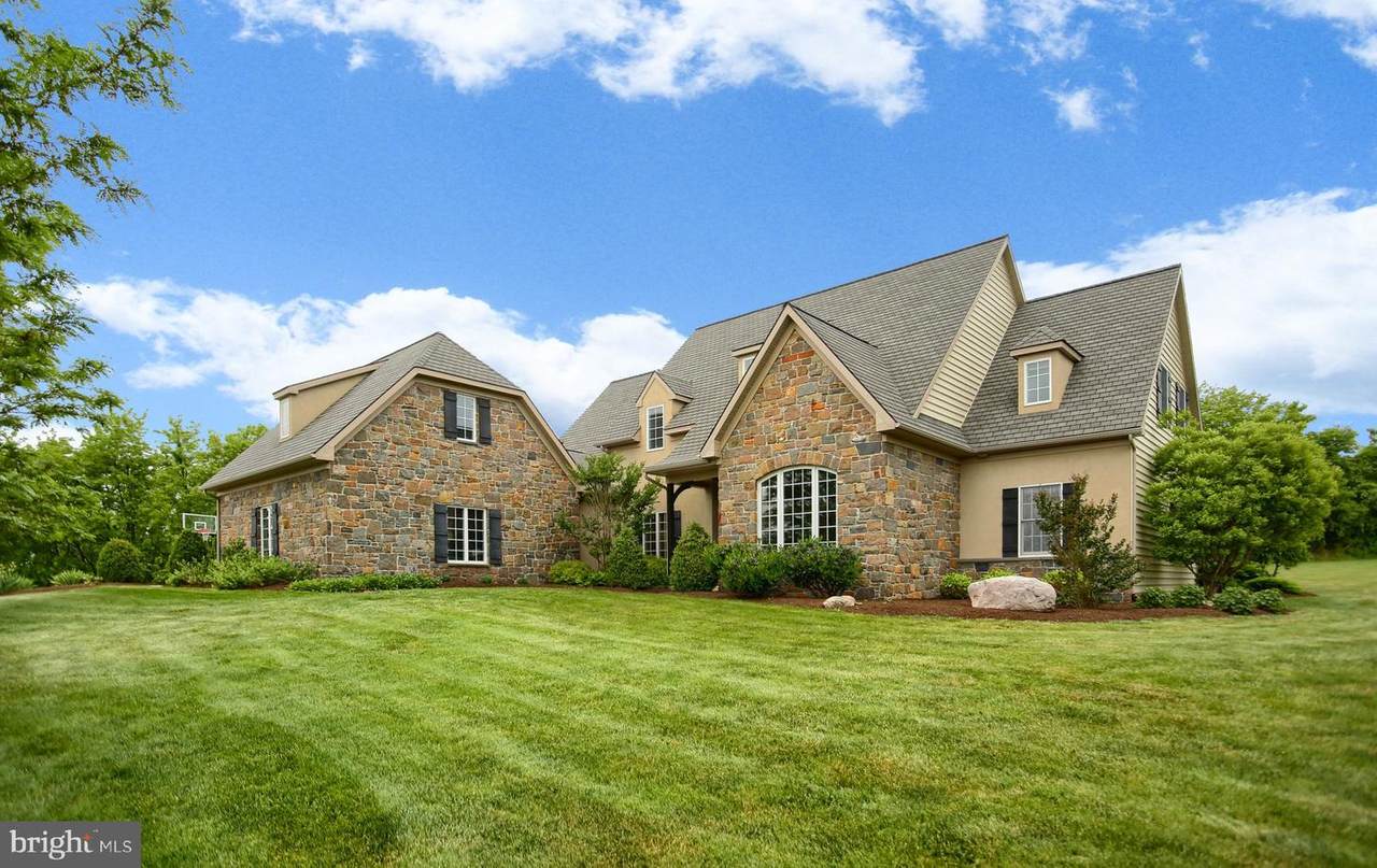23 Cobble Lane - Photo 1