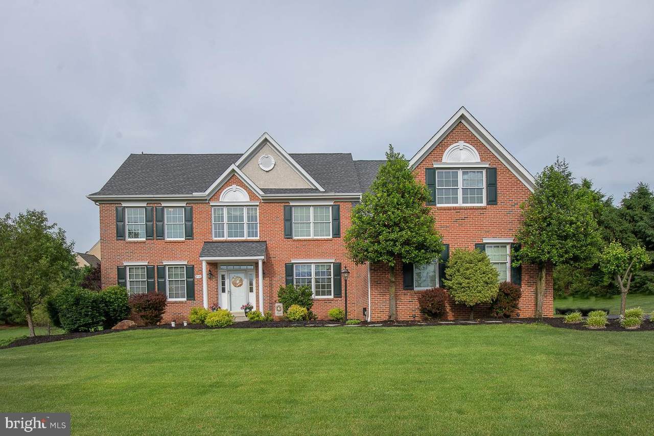 716 Yarmouth Drive - Photo 1