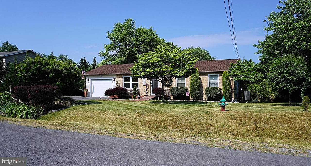 107 Massie Drive - Photo 1