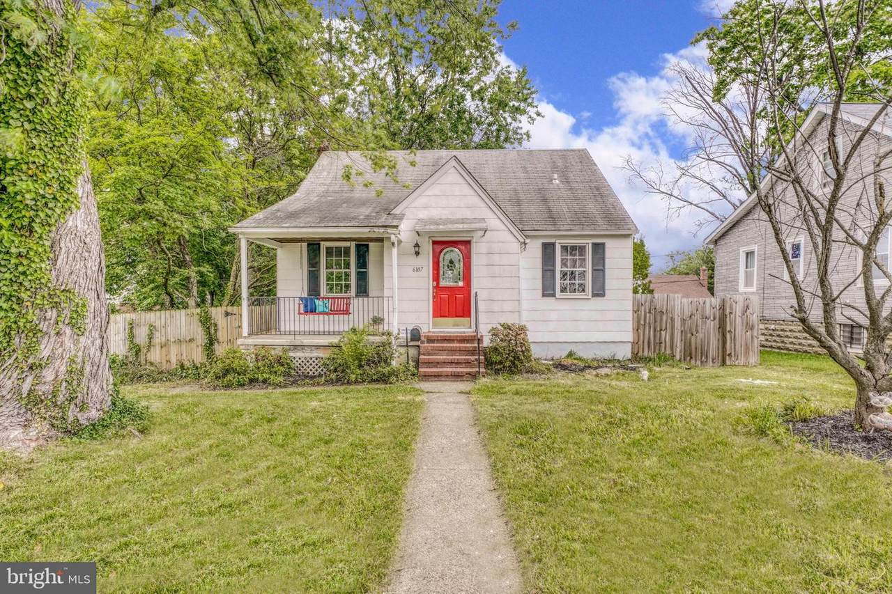 6107 Carter Avenue - Photo 1