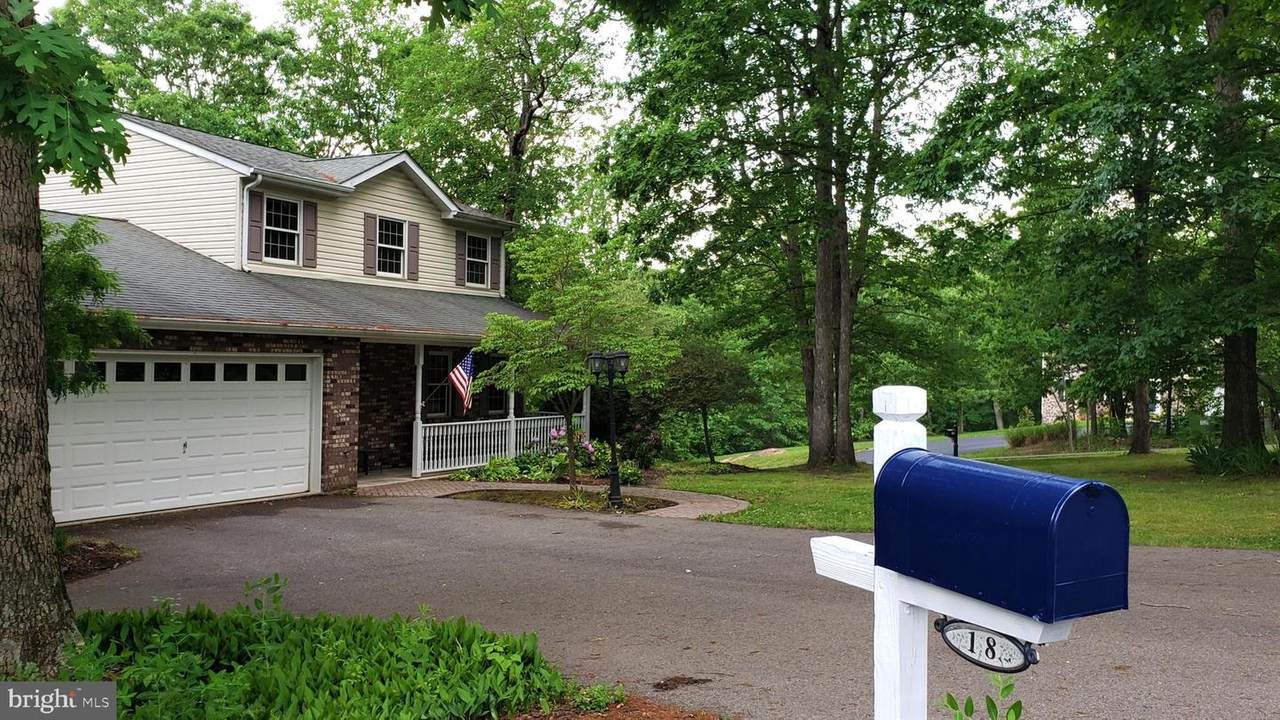 18 Lakeside Loop - Photo 1