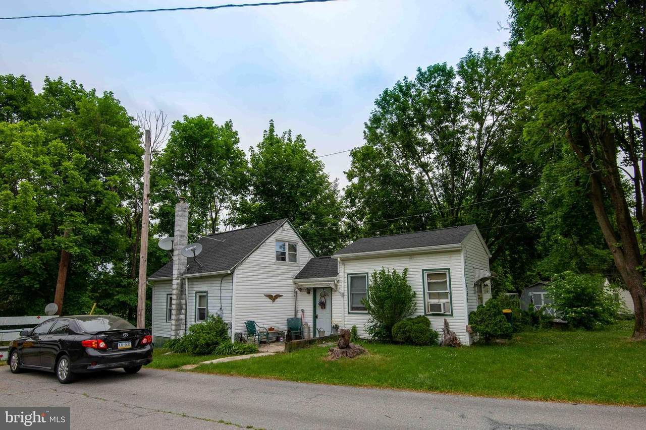 131 Hill Road - Photo 1