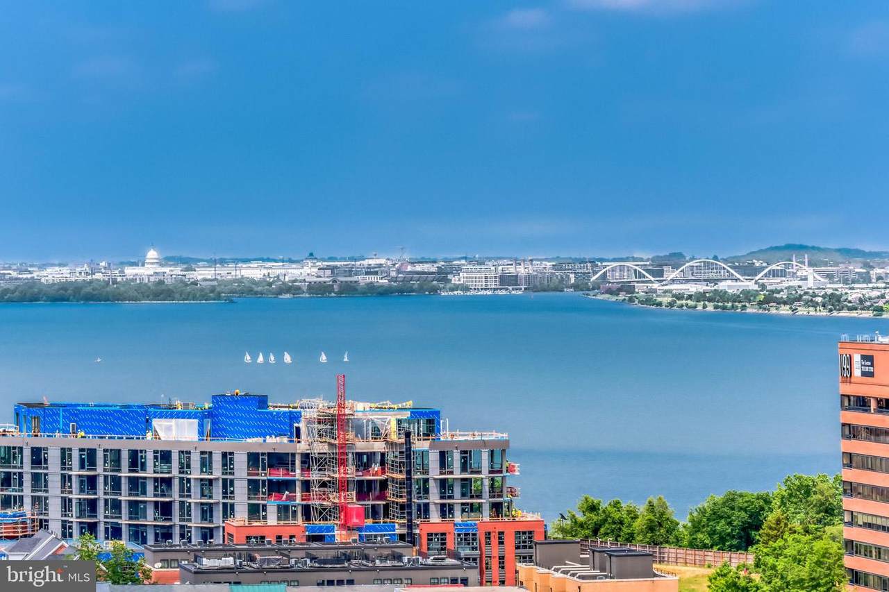 801 Pitt Street - Photo 1