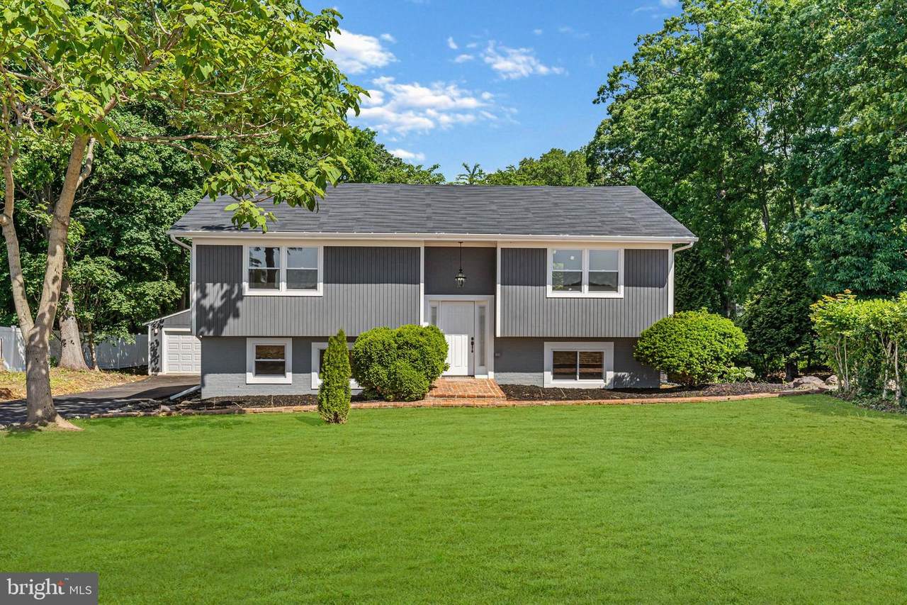 1124 Mount Carmel Road - Photo 1