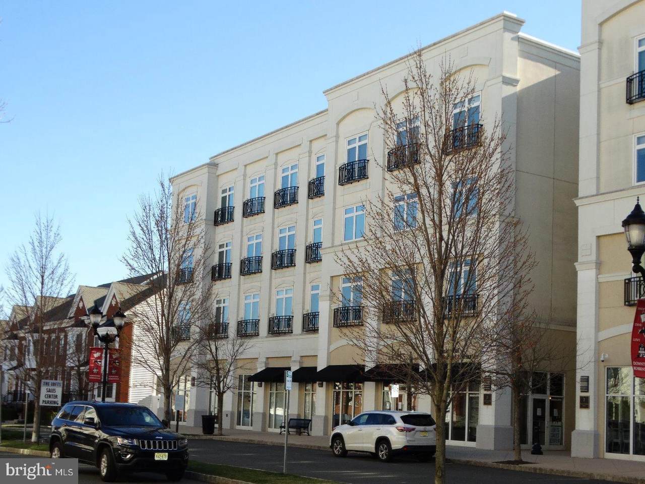2 Commerce Square - Photo 1