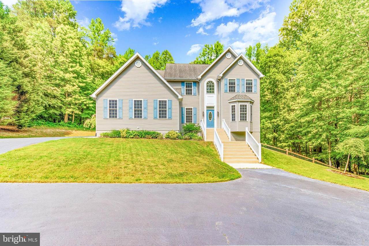 3305 Christines Way - Photo 1