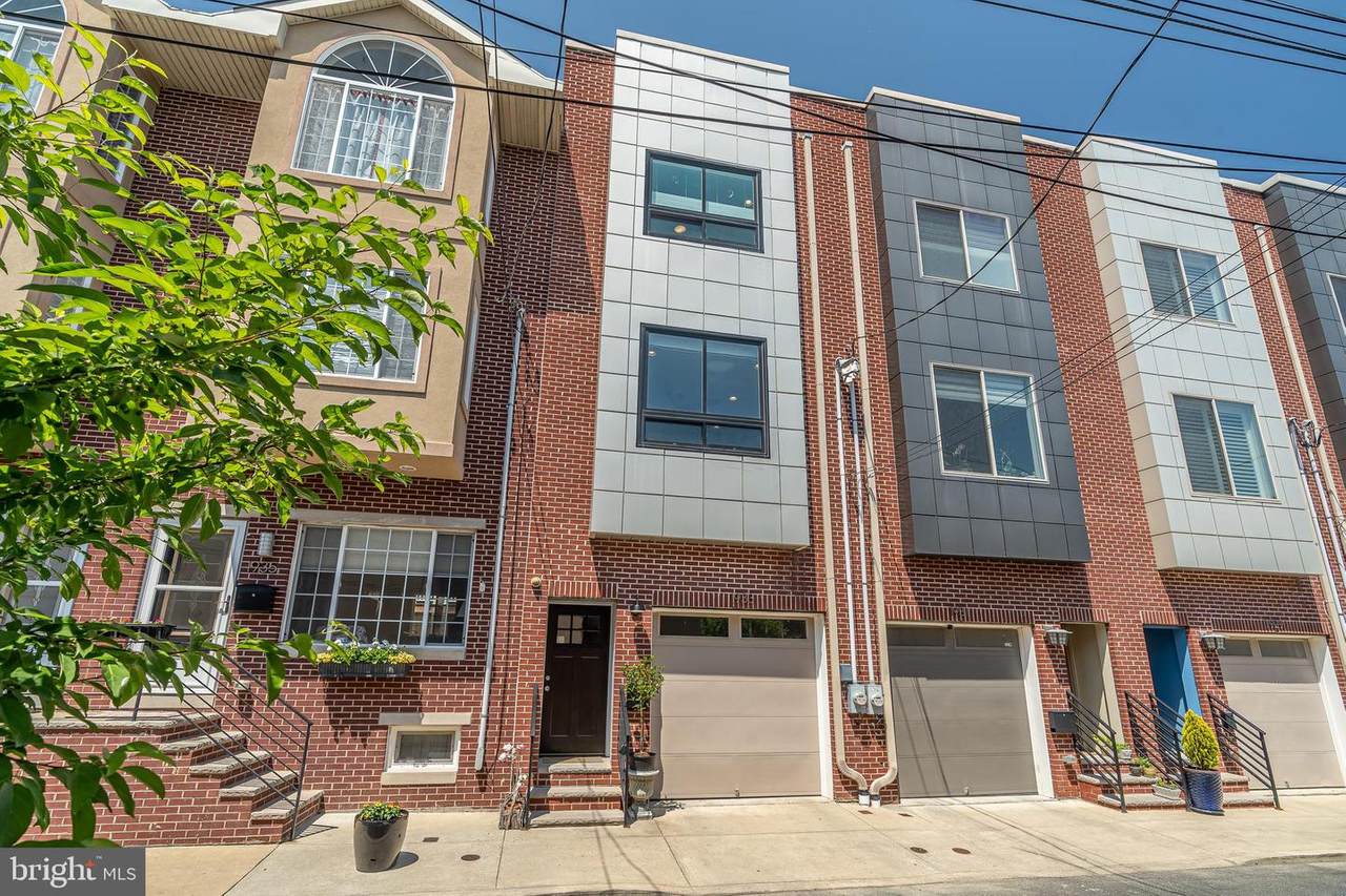 1933 League Street - Photo 1