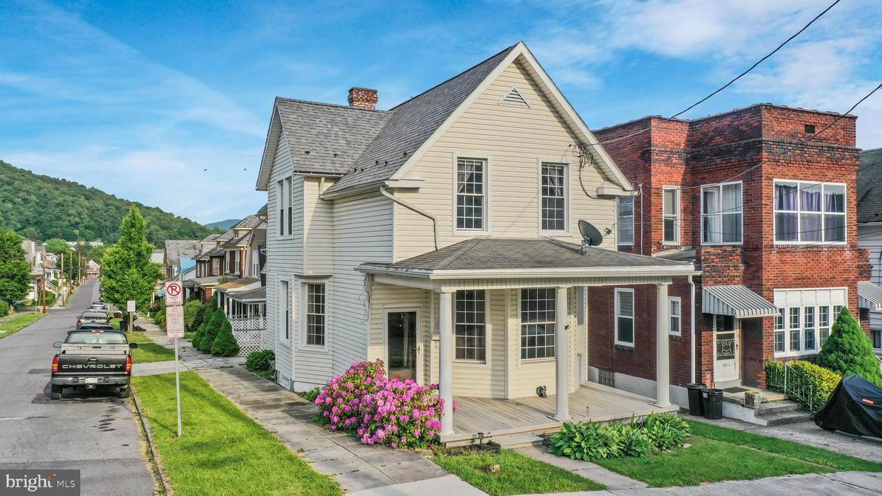 325 Holland Street - Photo 1