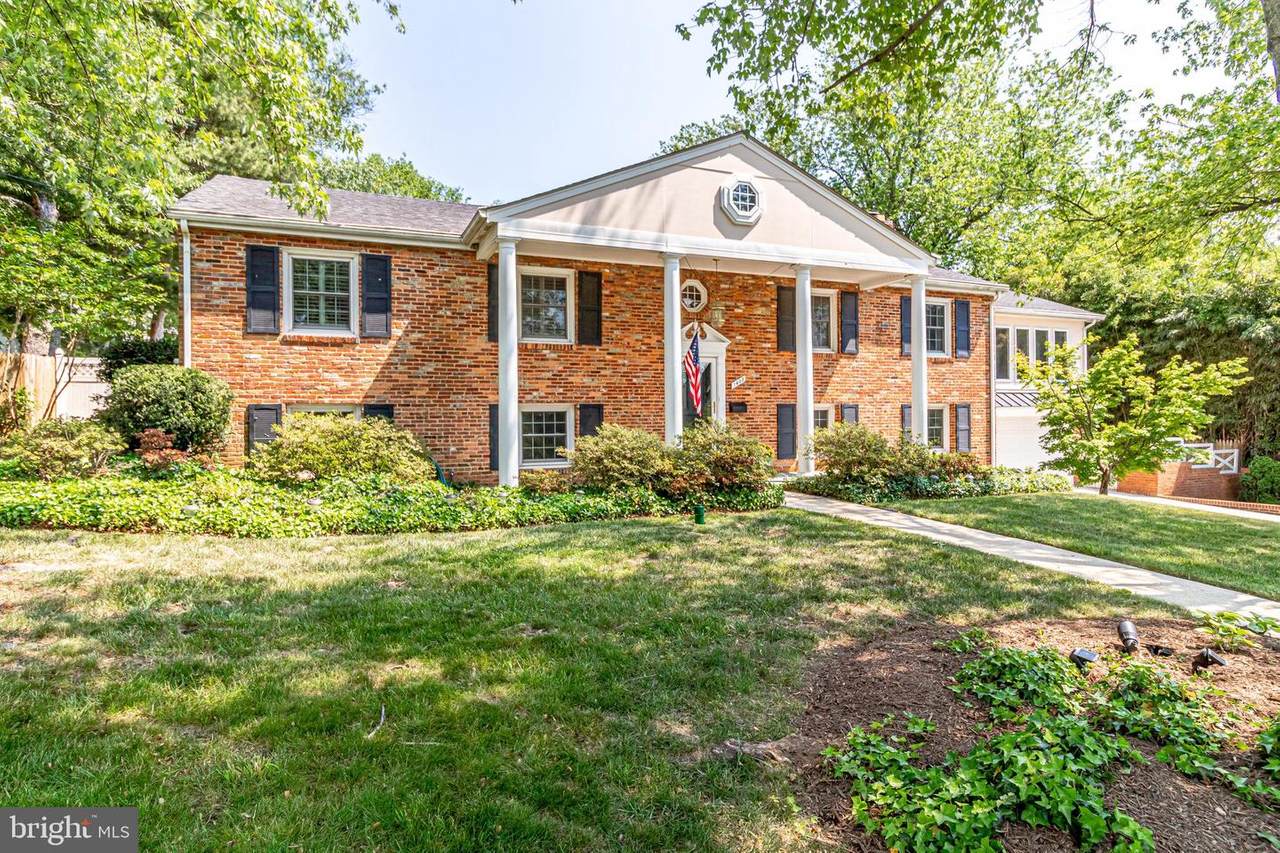 1407 Pickett Street - Photo 1