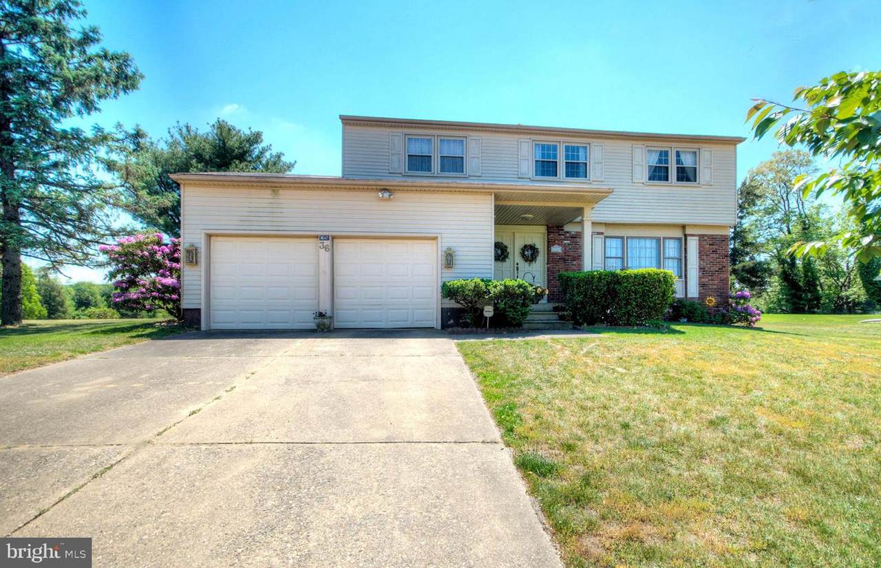 36 Norwich Drive - Photo 1