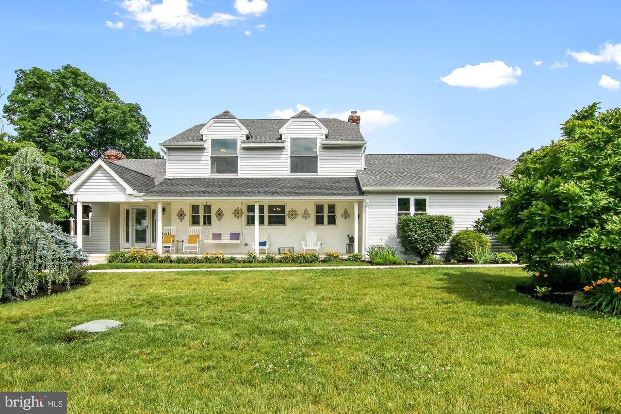 6425 Huntsmen Drive - Photo 1