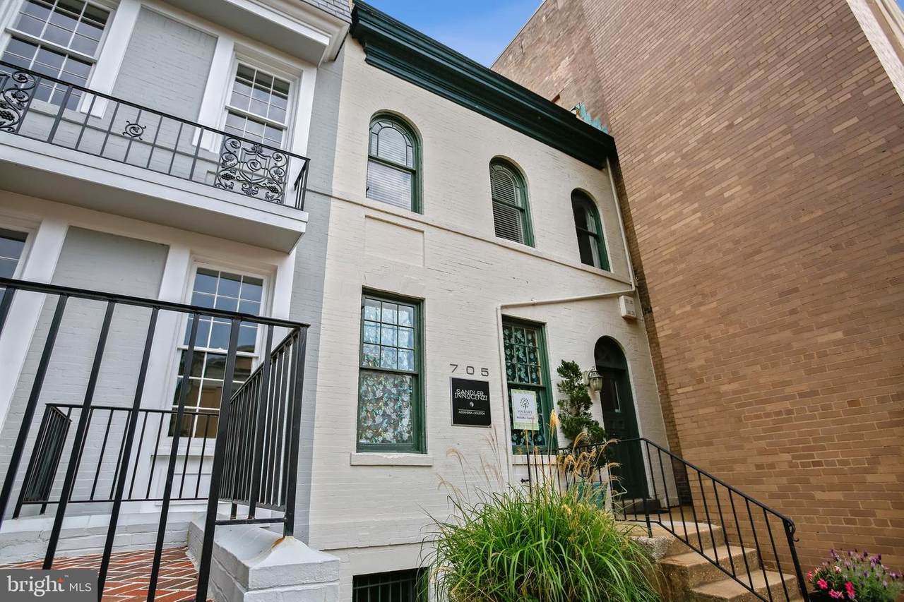 705 Prince Street - Photo 1