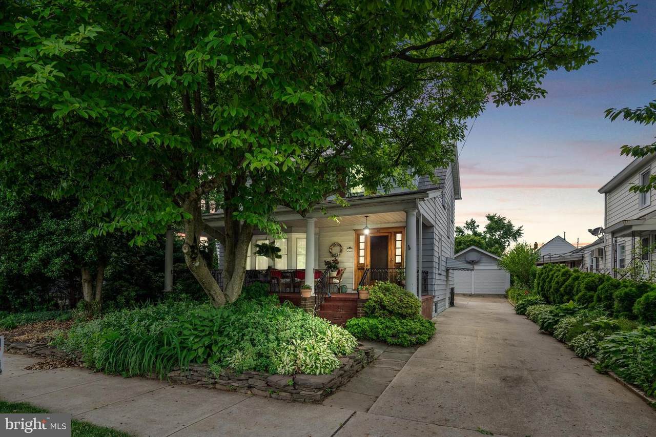 49 Thropp Avenue - Photo 1