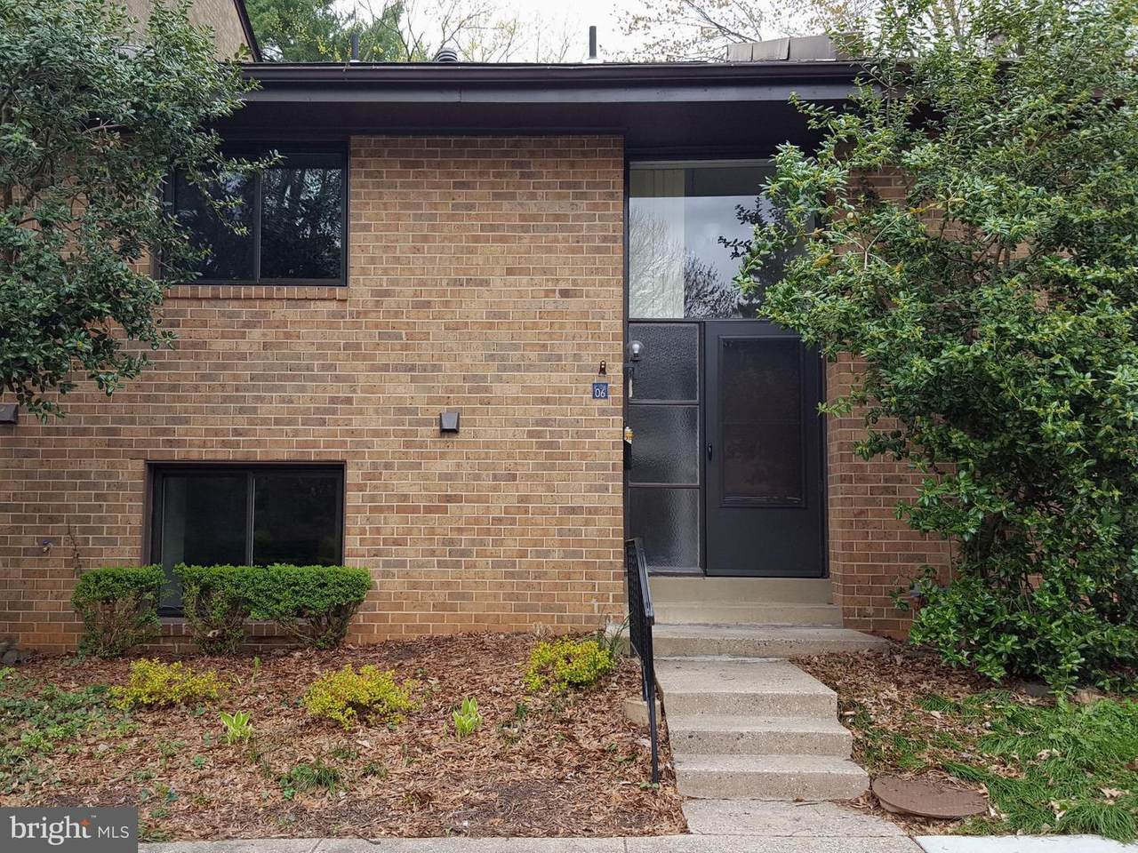 11106 Saffold Way - Photo 1