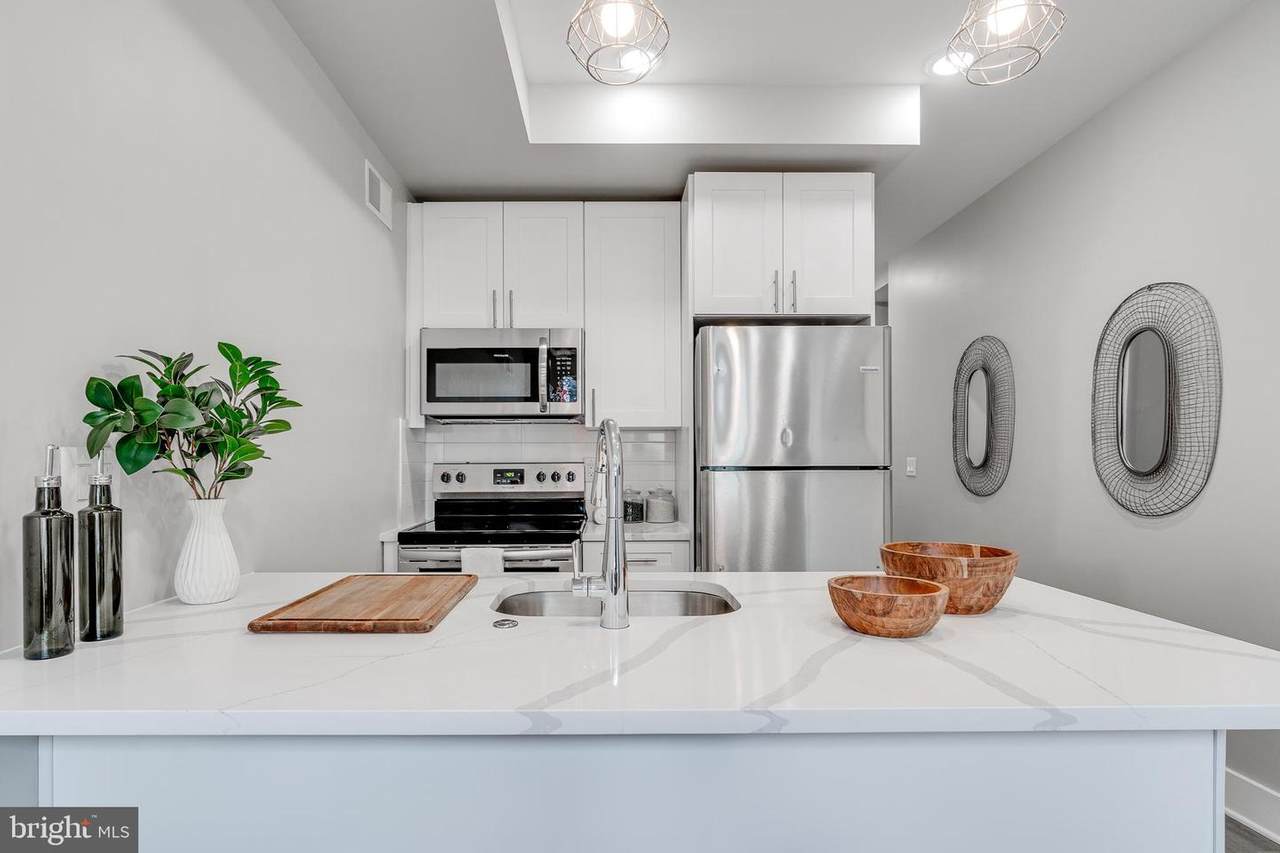 1206 Taylor Street - Photo 1