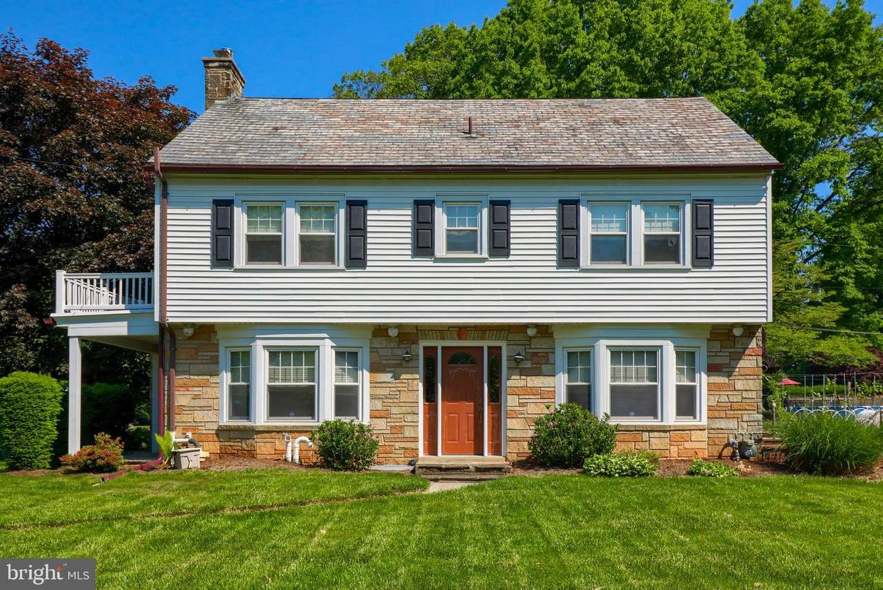 235 Roseville Road - Photo 1