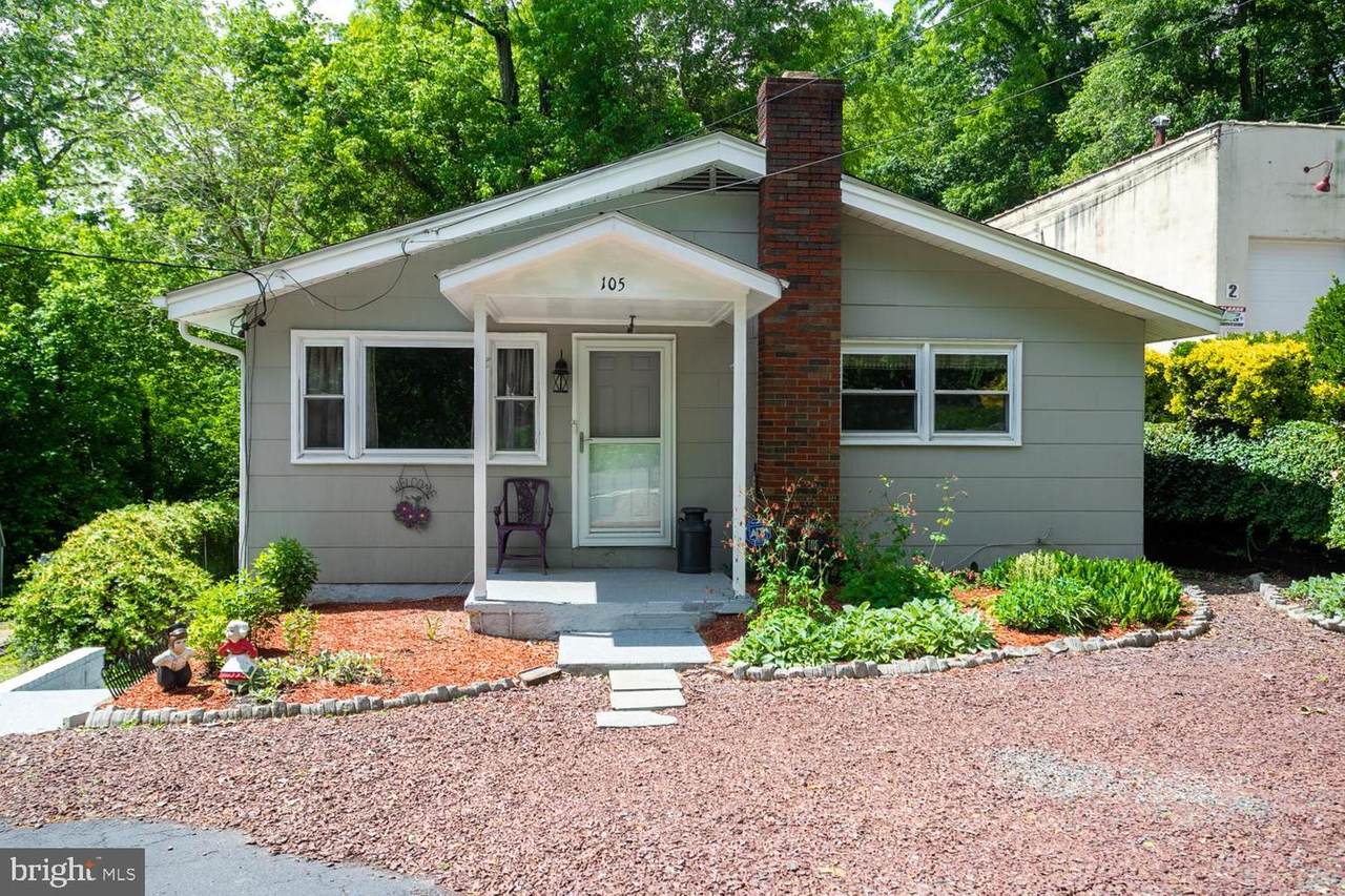 105 Groveville Road - Photo 1