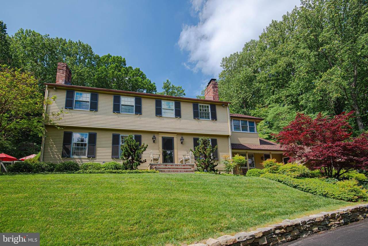 1717-A Circle Road - Photo 1