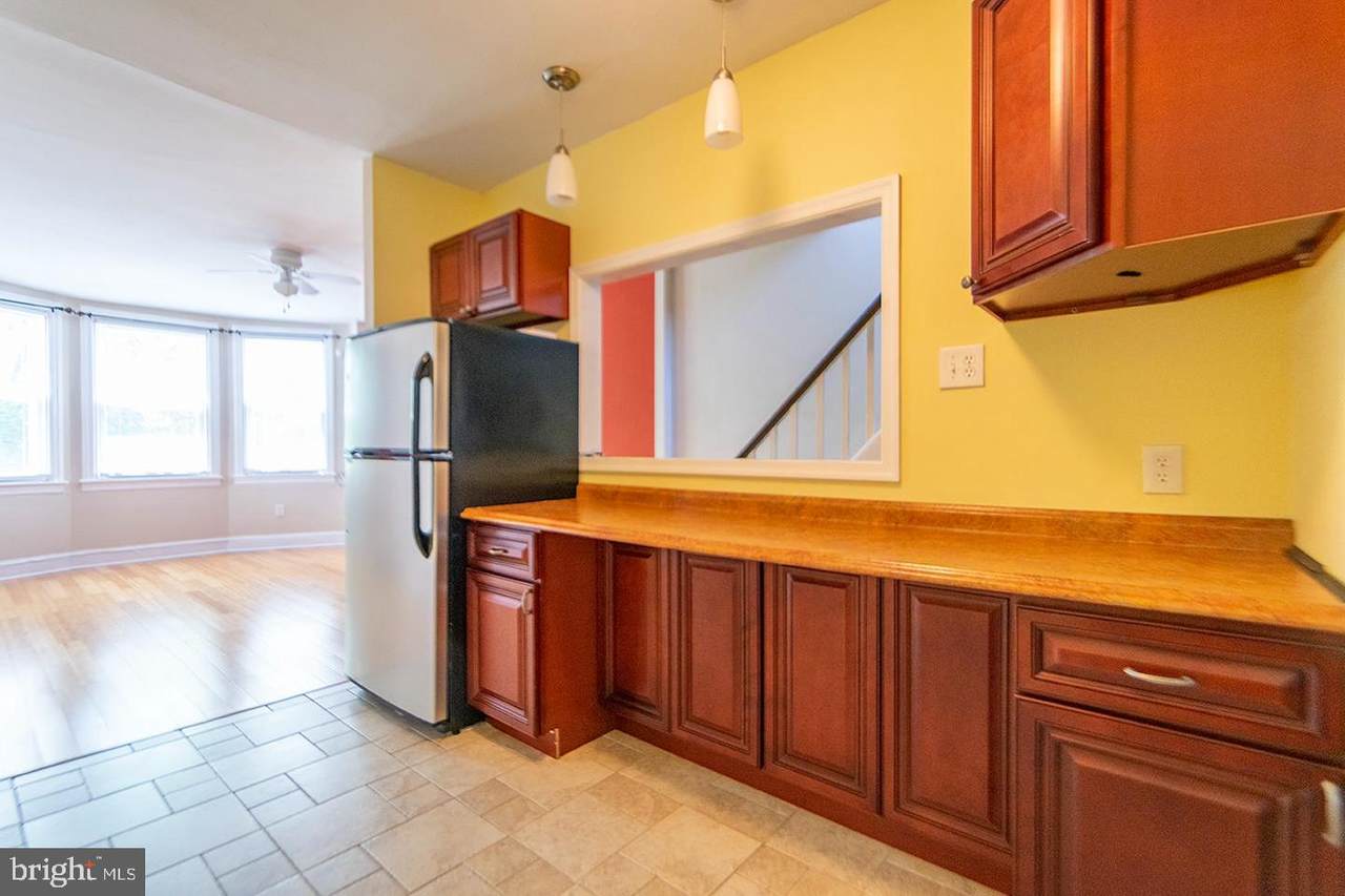2055 Catharine Street - Photo 1