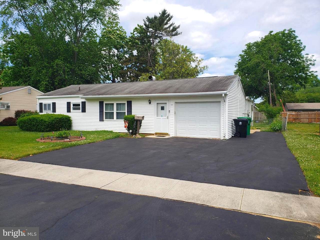 131 Woodbrook Road - Photo 1
