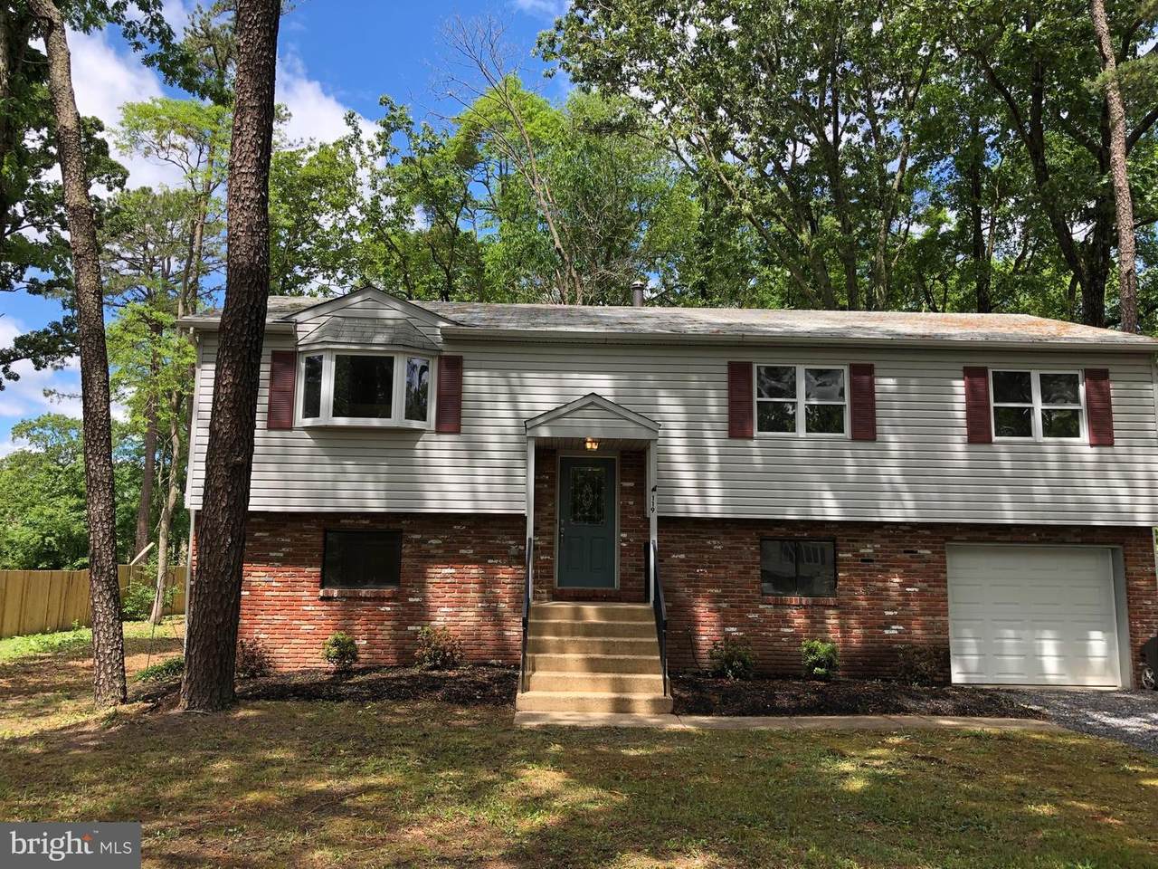 119 Joyce Way - Photo 1