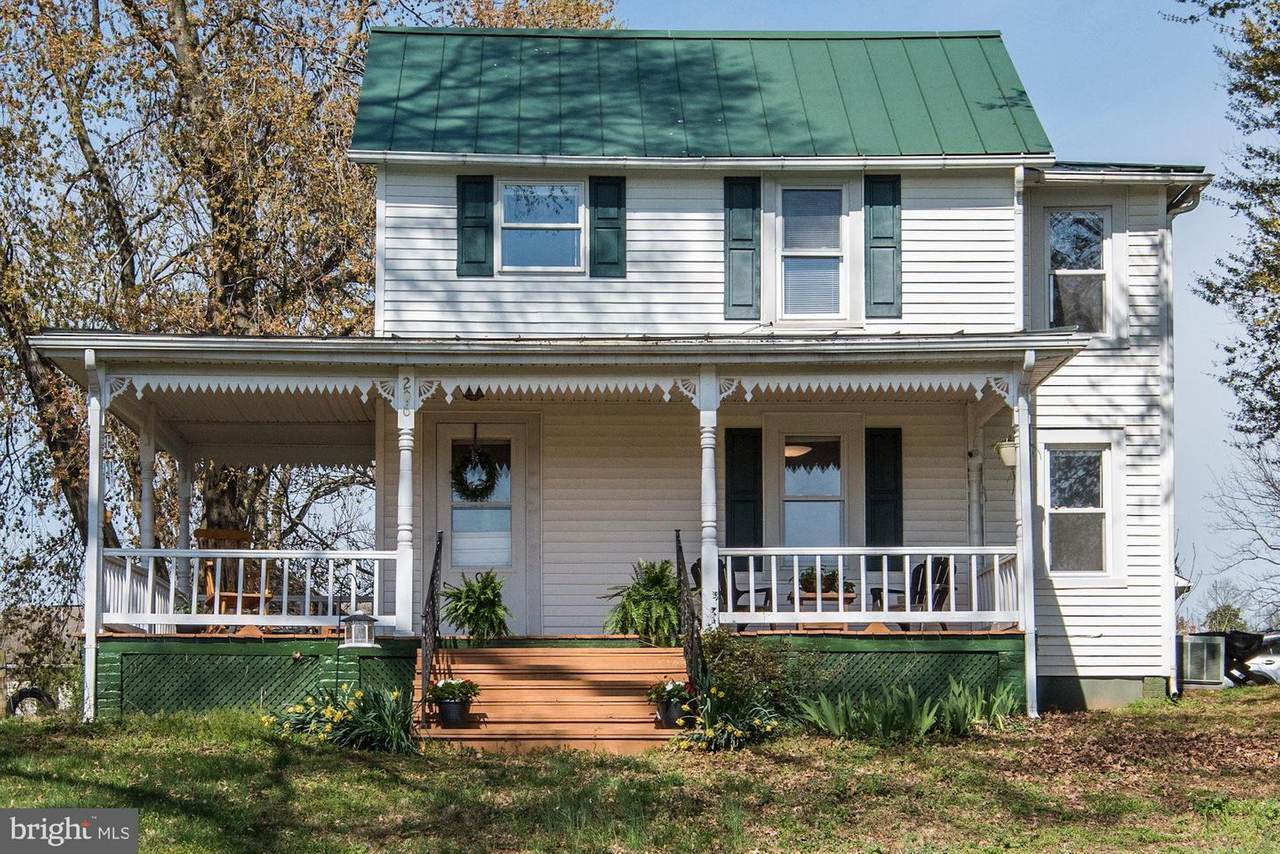 206 Gardner Street - Photo 1