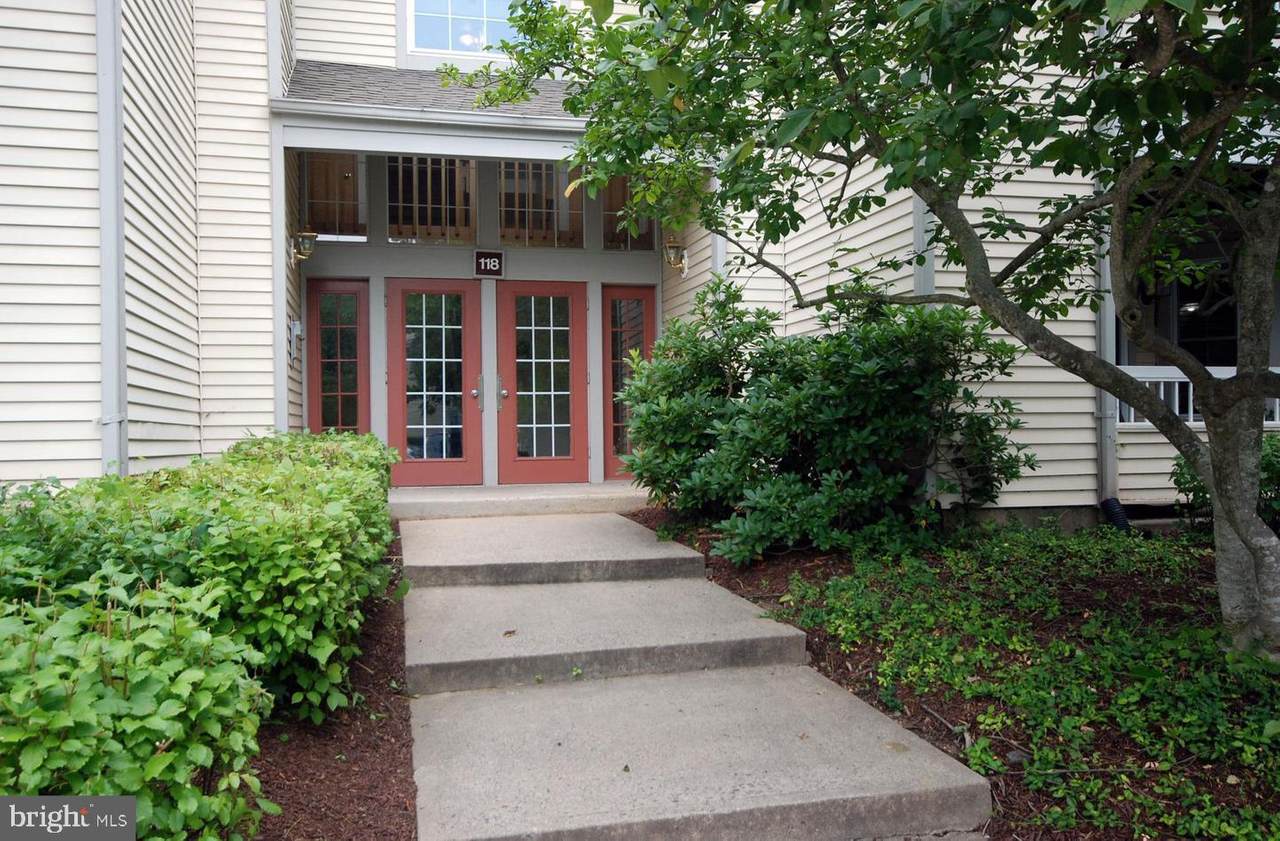 118 Acadia Court - Photo 1