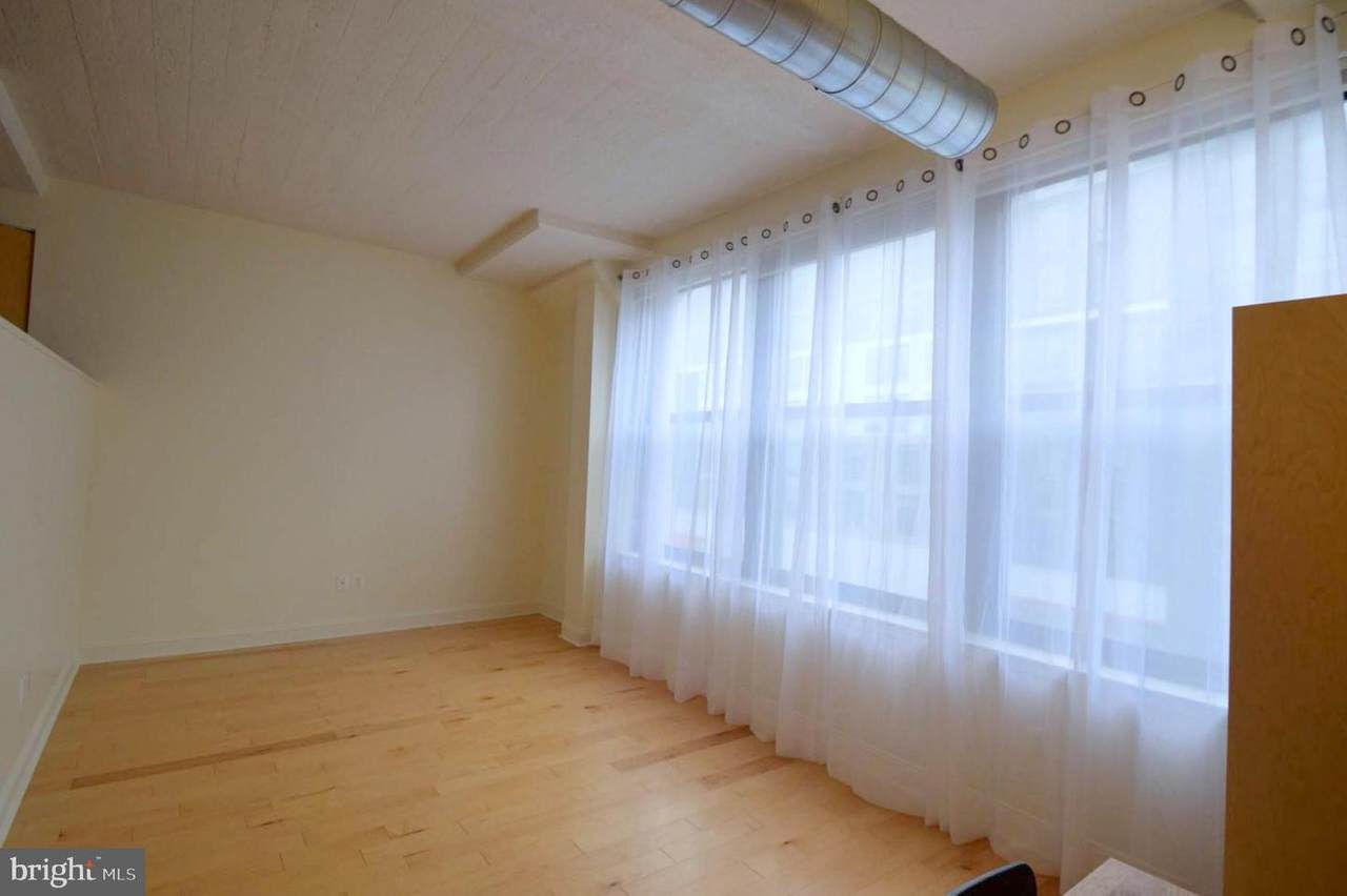 1100 Broad Street - Photo 1