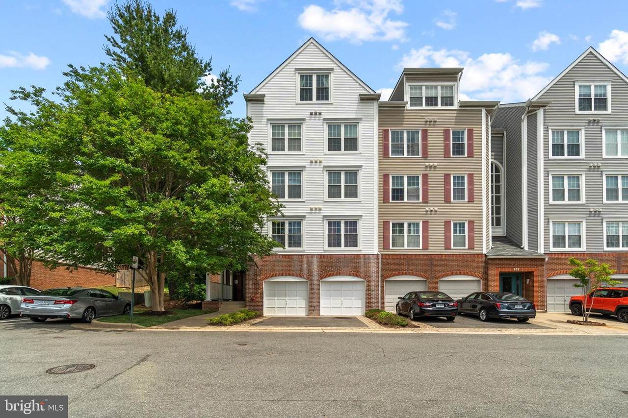 289 Pickett Street - Photo 1