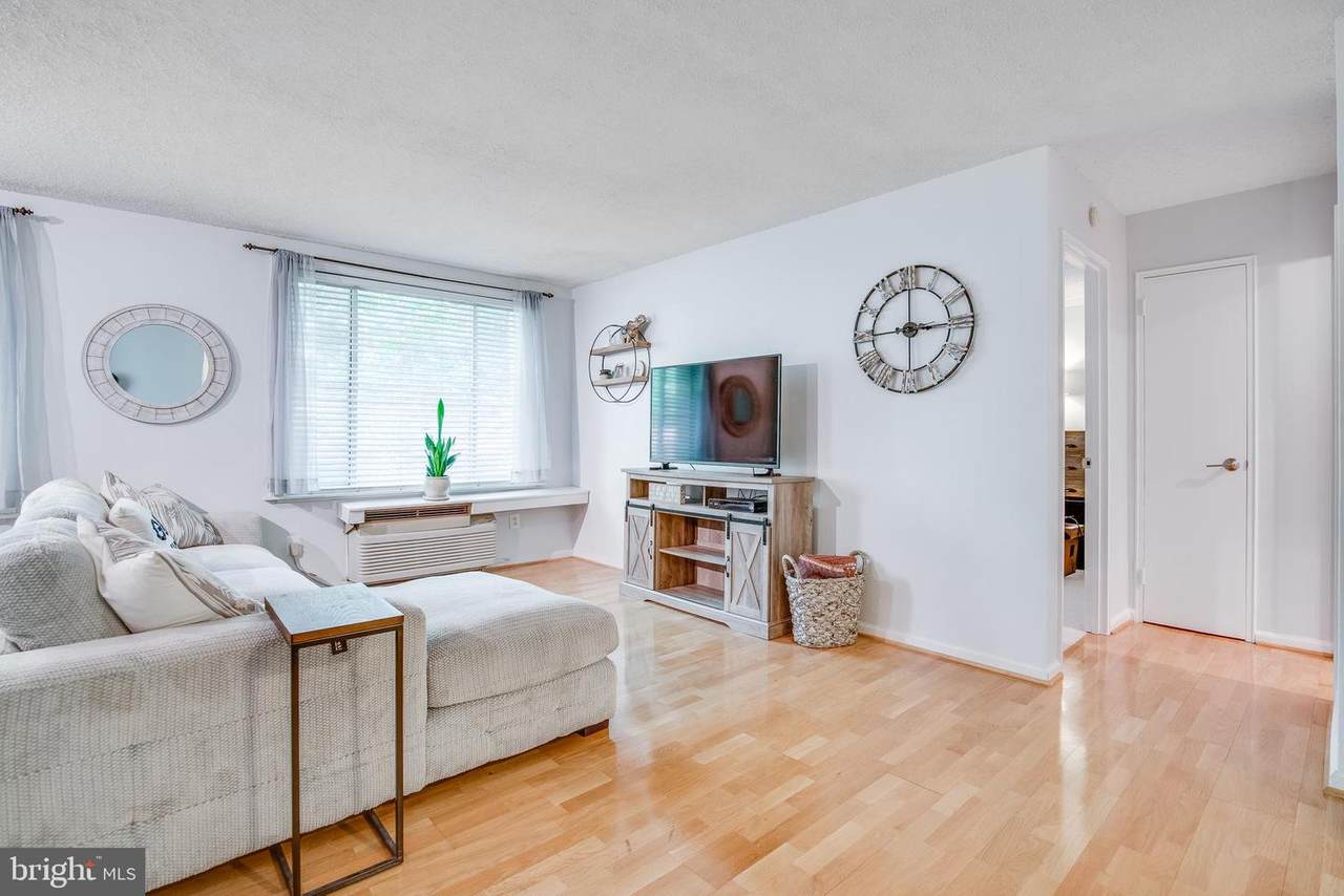 1730 Arlington Boulevard - Photo 1