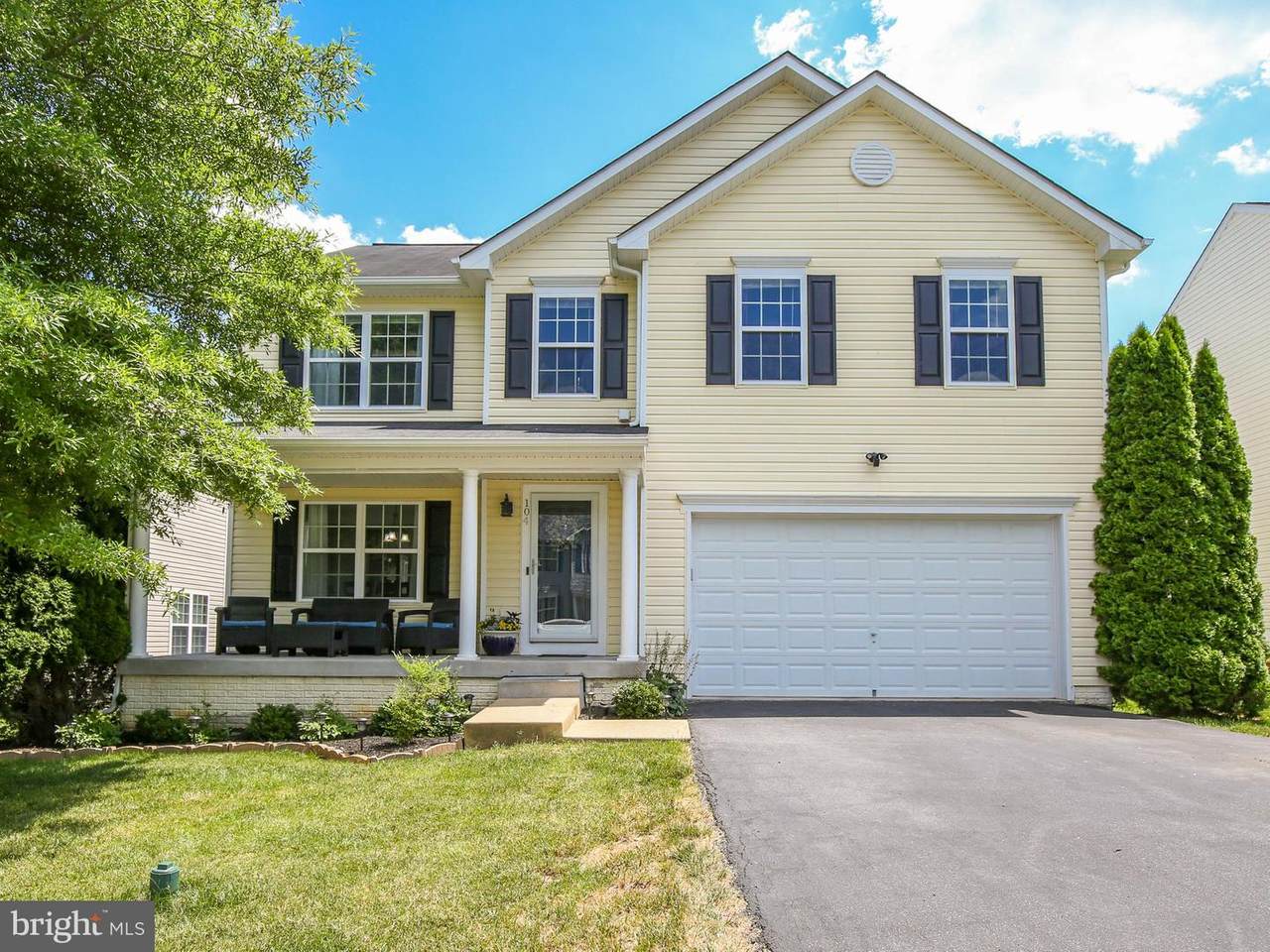 104 Flagstaff Circle - Photo 1