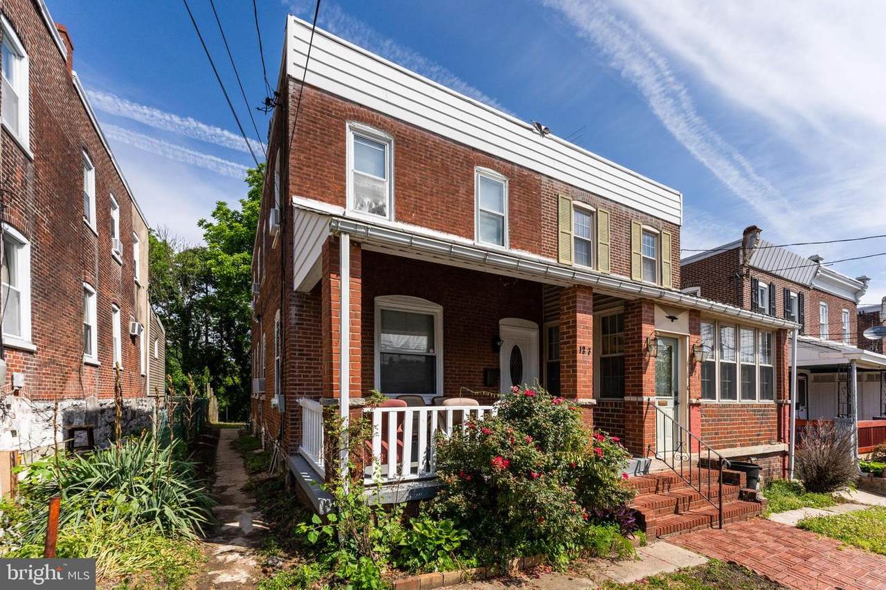 123 Macdade Boulevard - Photo 1