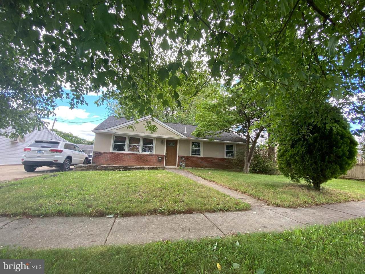 2621 Windsor Drive - Photo 1
