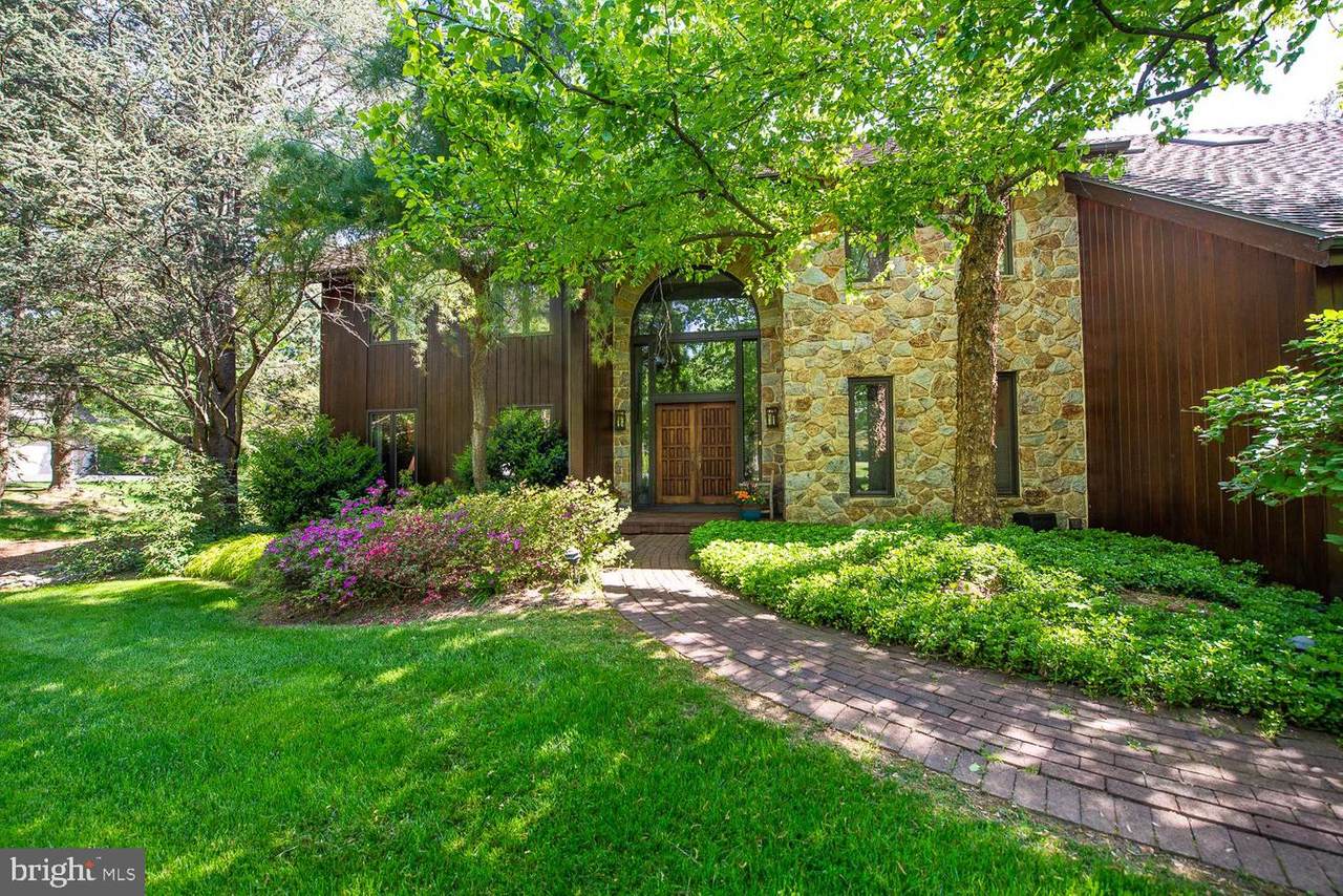 3067 Sheffield Drive - Photo 1