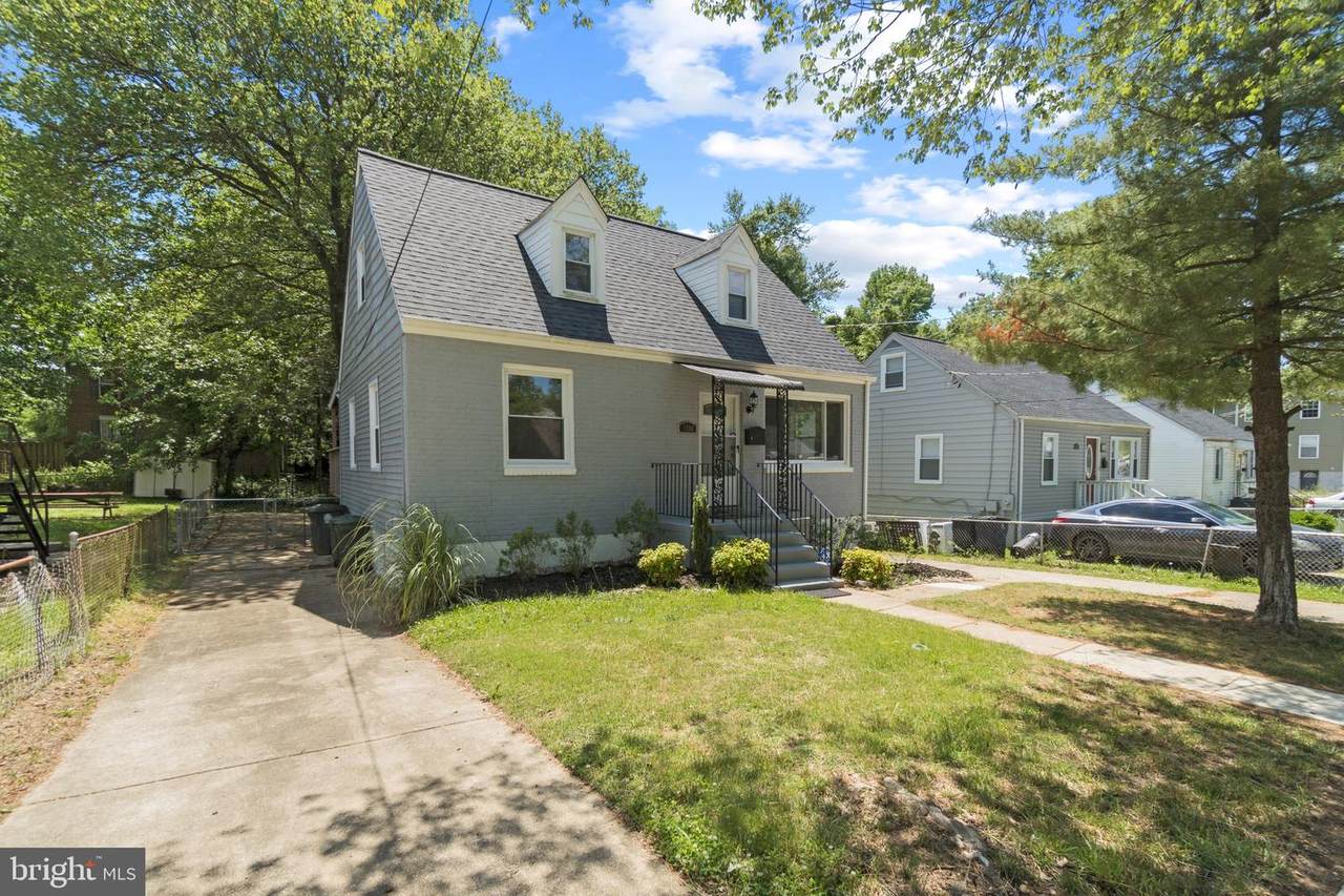 1508 Nova Avenue - Photo 1