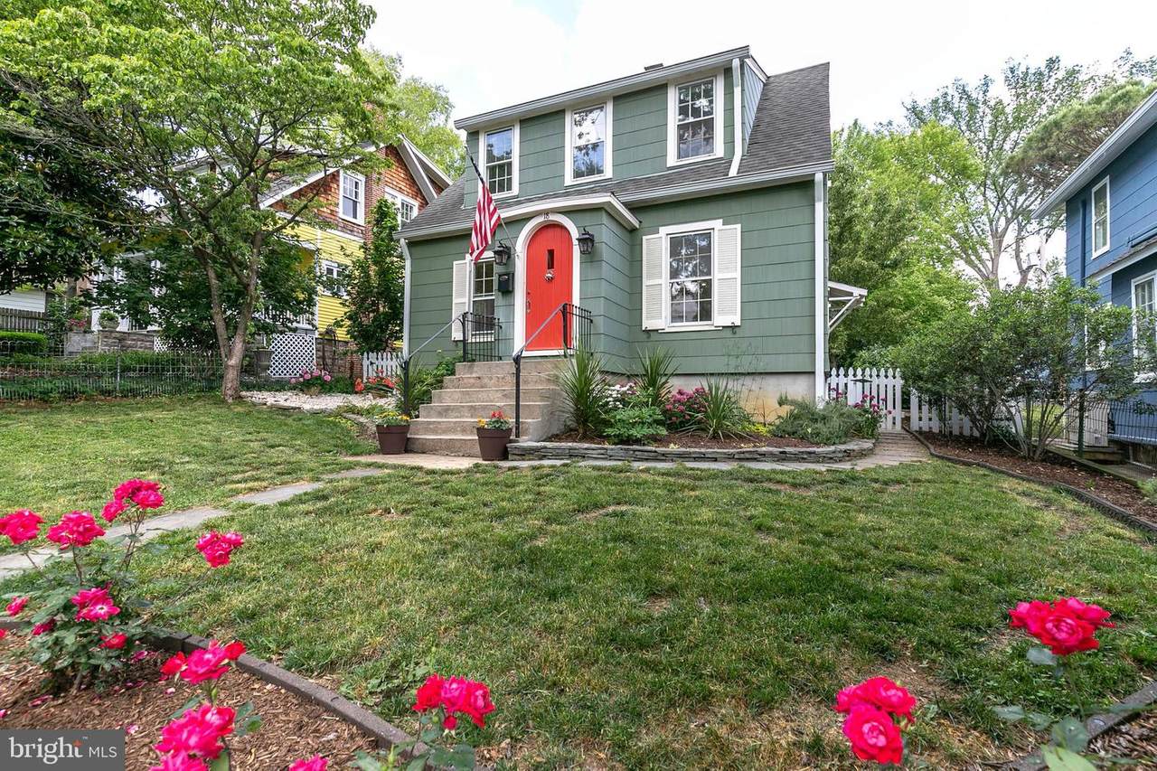 18 Jefferson Place - Photo 1