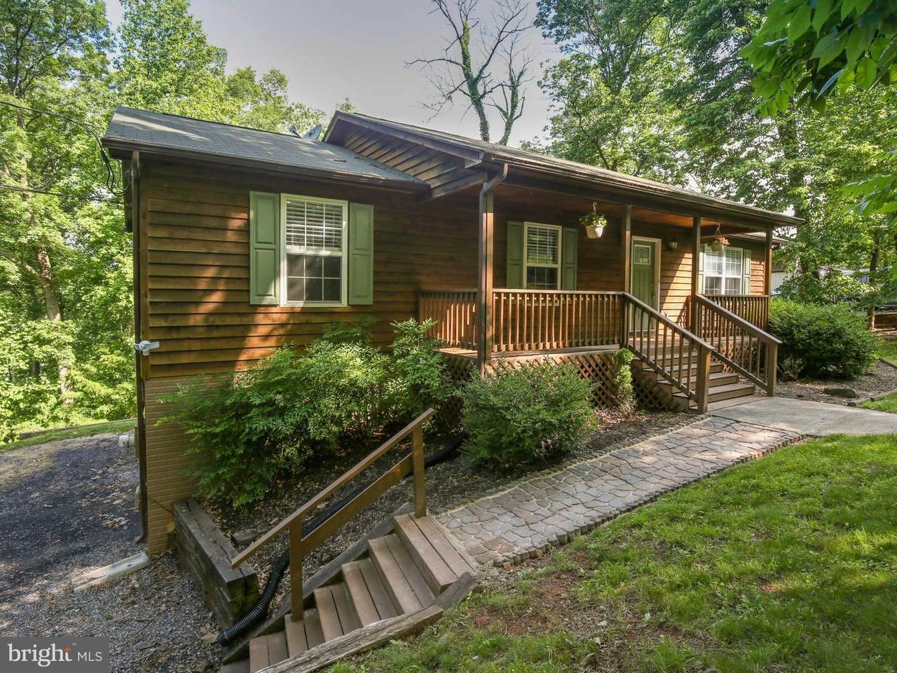 530 Red Bud Lane - Photo 1