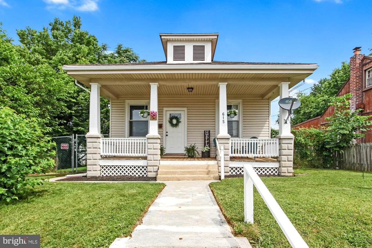 615 Boundary Avenue - Photo 1