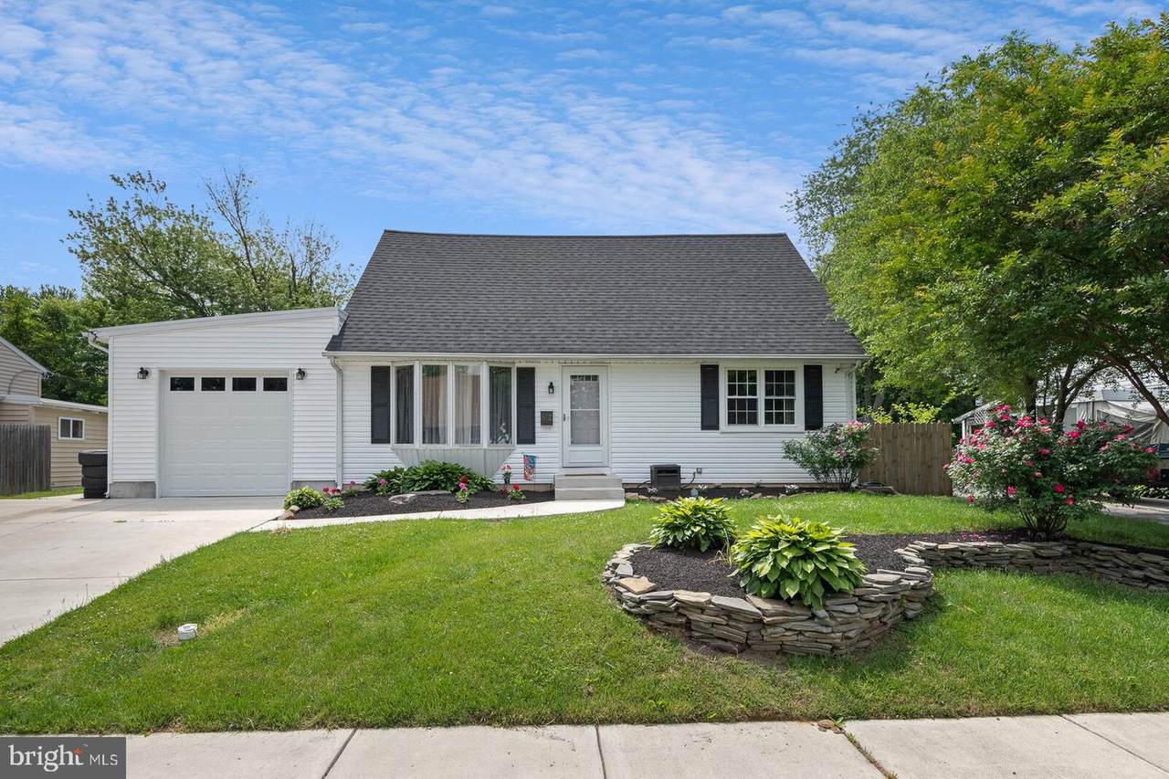 612 Bonnie Lane - Photo 1
