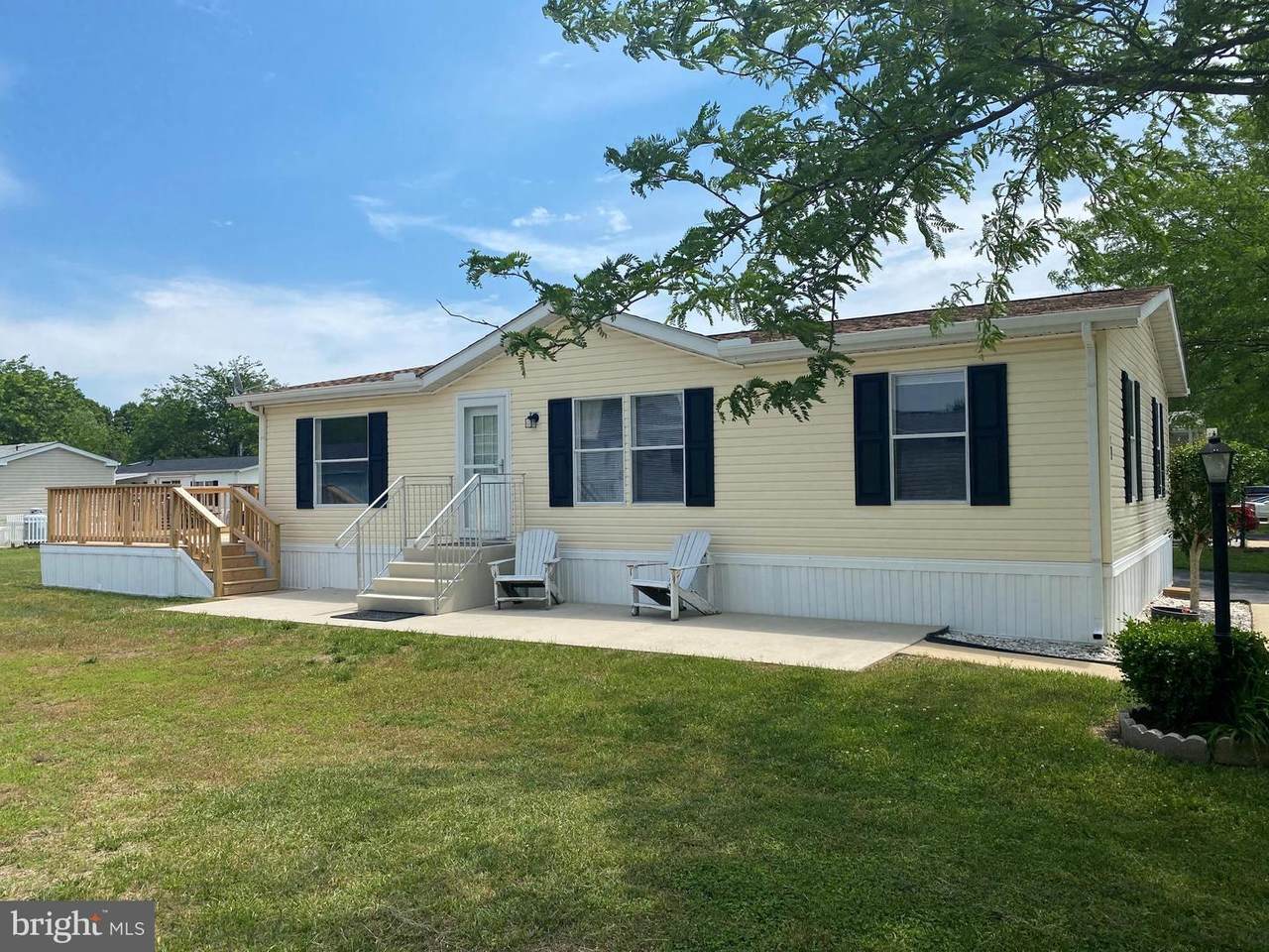 71 Elmwood Drive - Photo 1