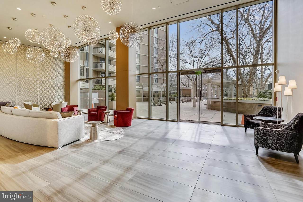 4620 Park Avenue - Photo 1