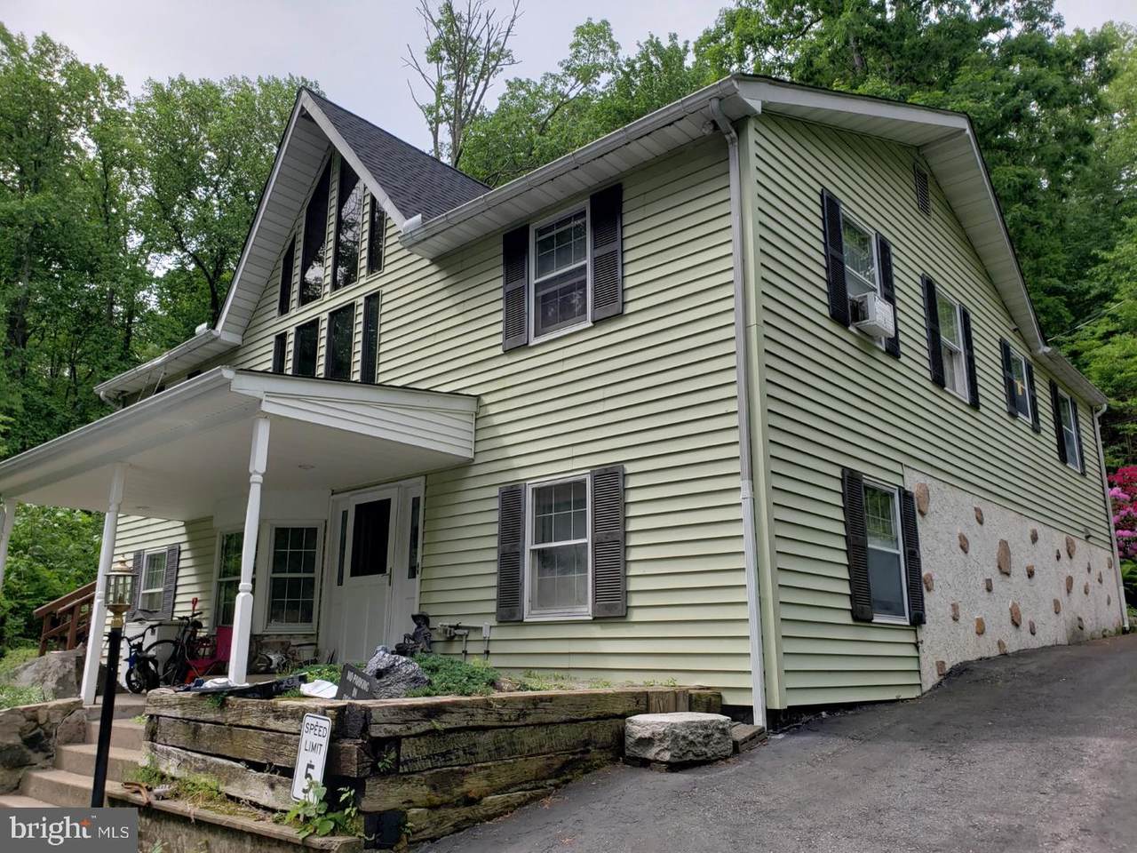 1042 State Road - Photo 1