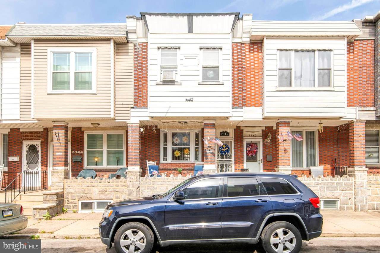 2342 Lee Street - Photo 1