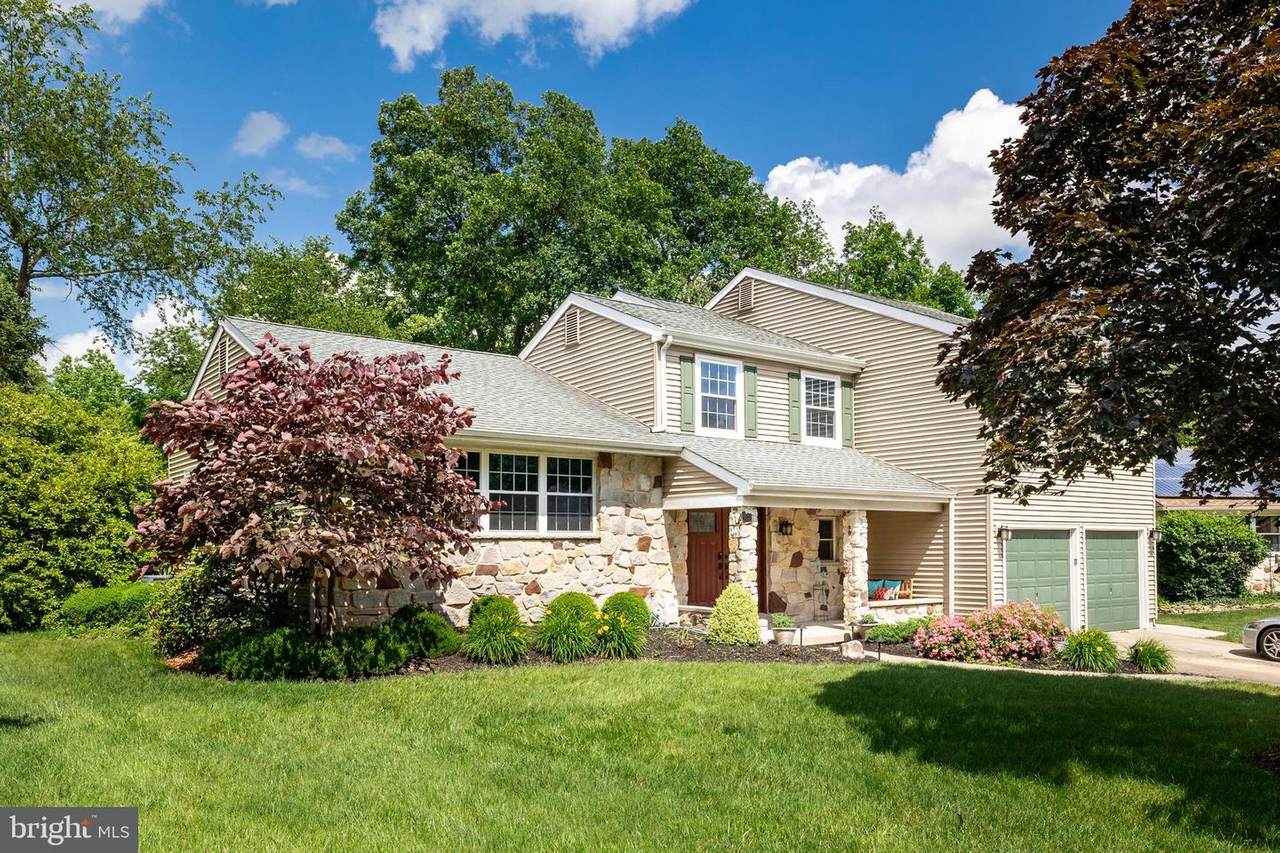 5 Avon Court - Photo 1