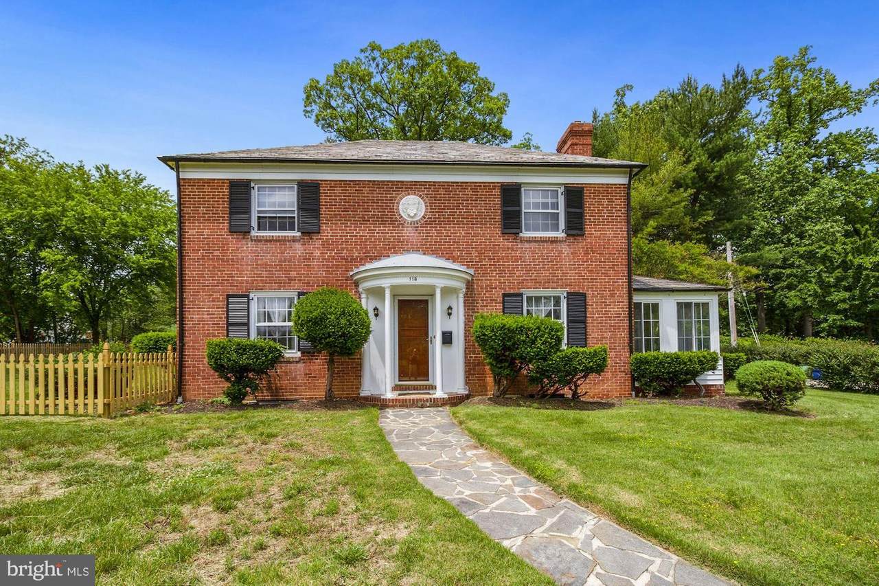 118 Northern Parkway - Photo 1