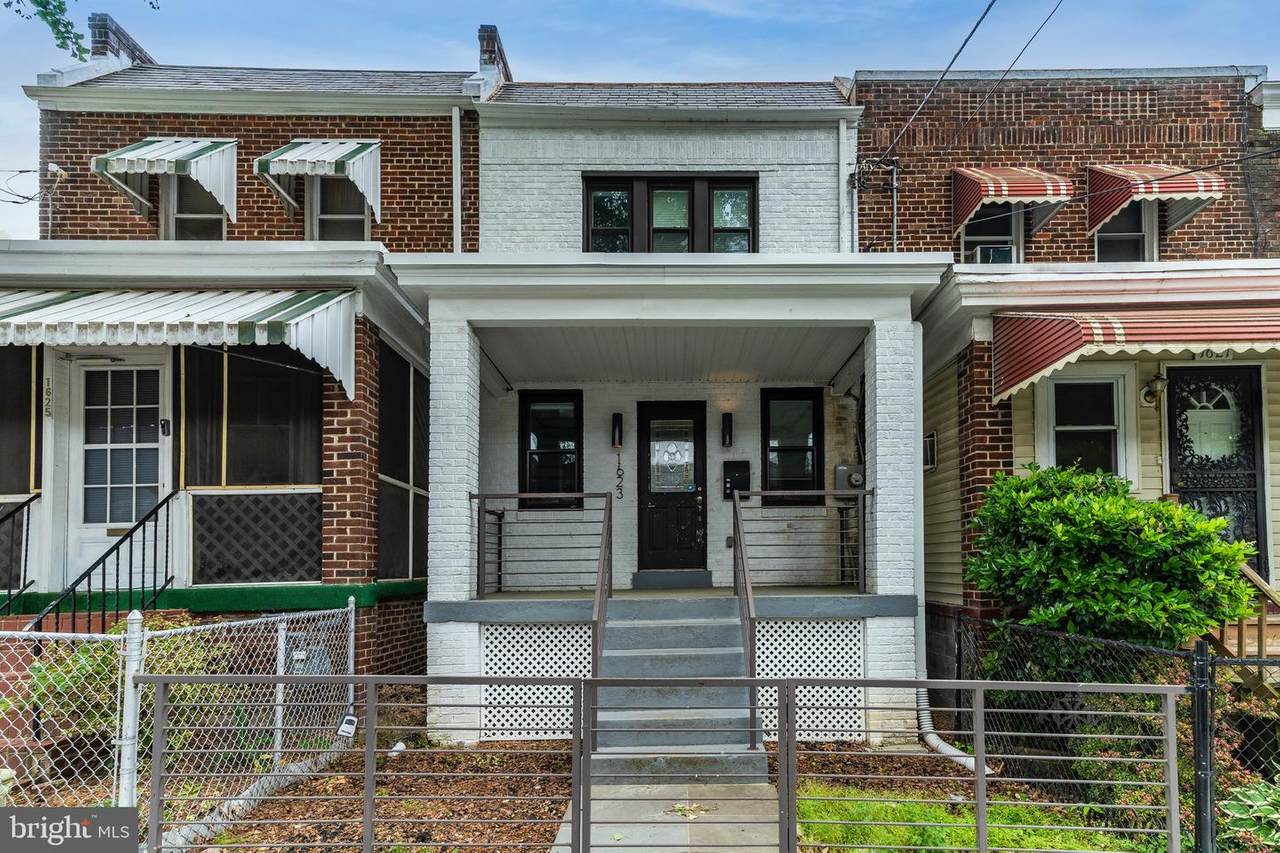 1623 Ridge Place - Photo 1