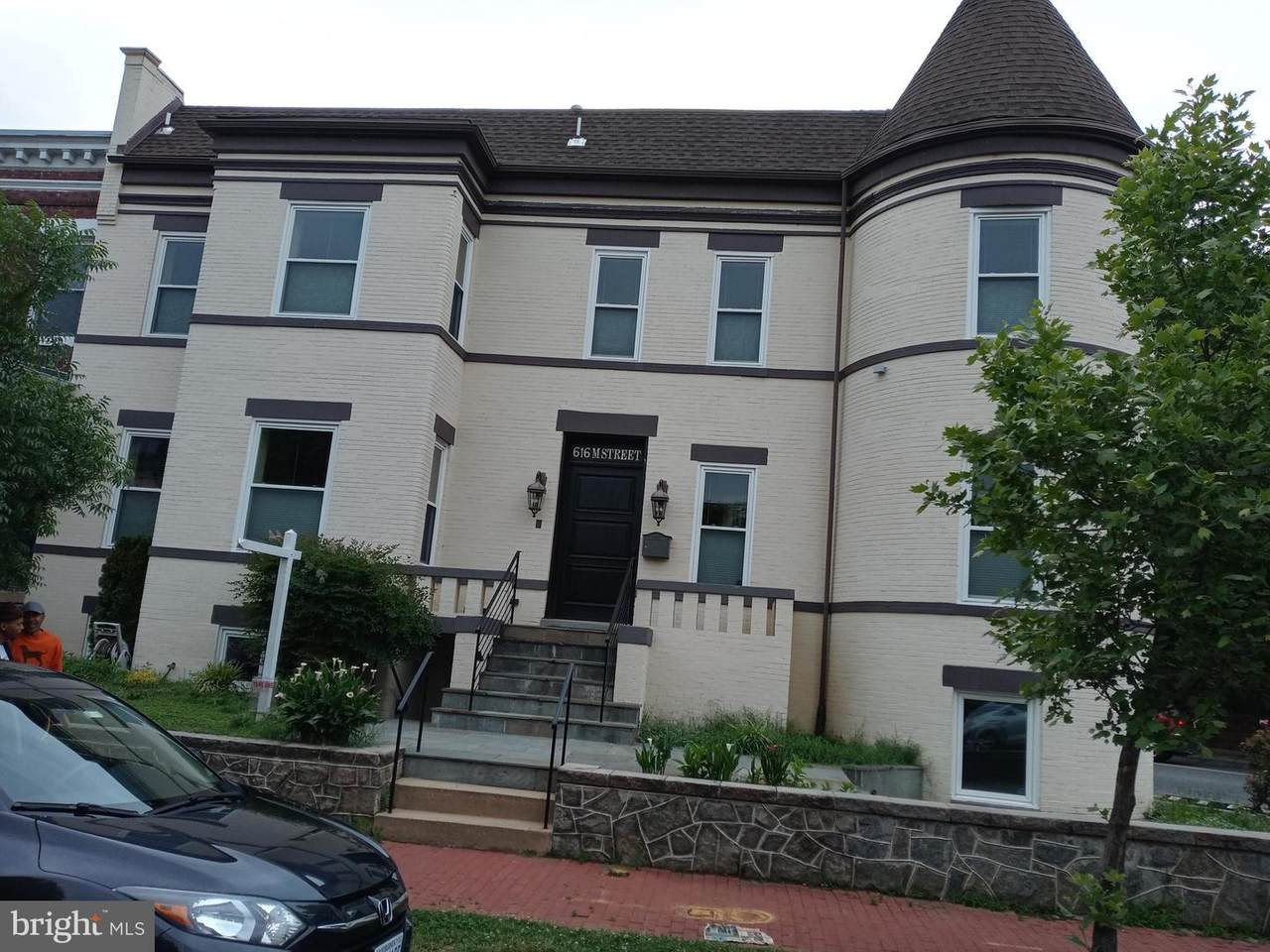 616 M Street - Photo 1